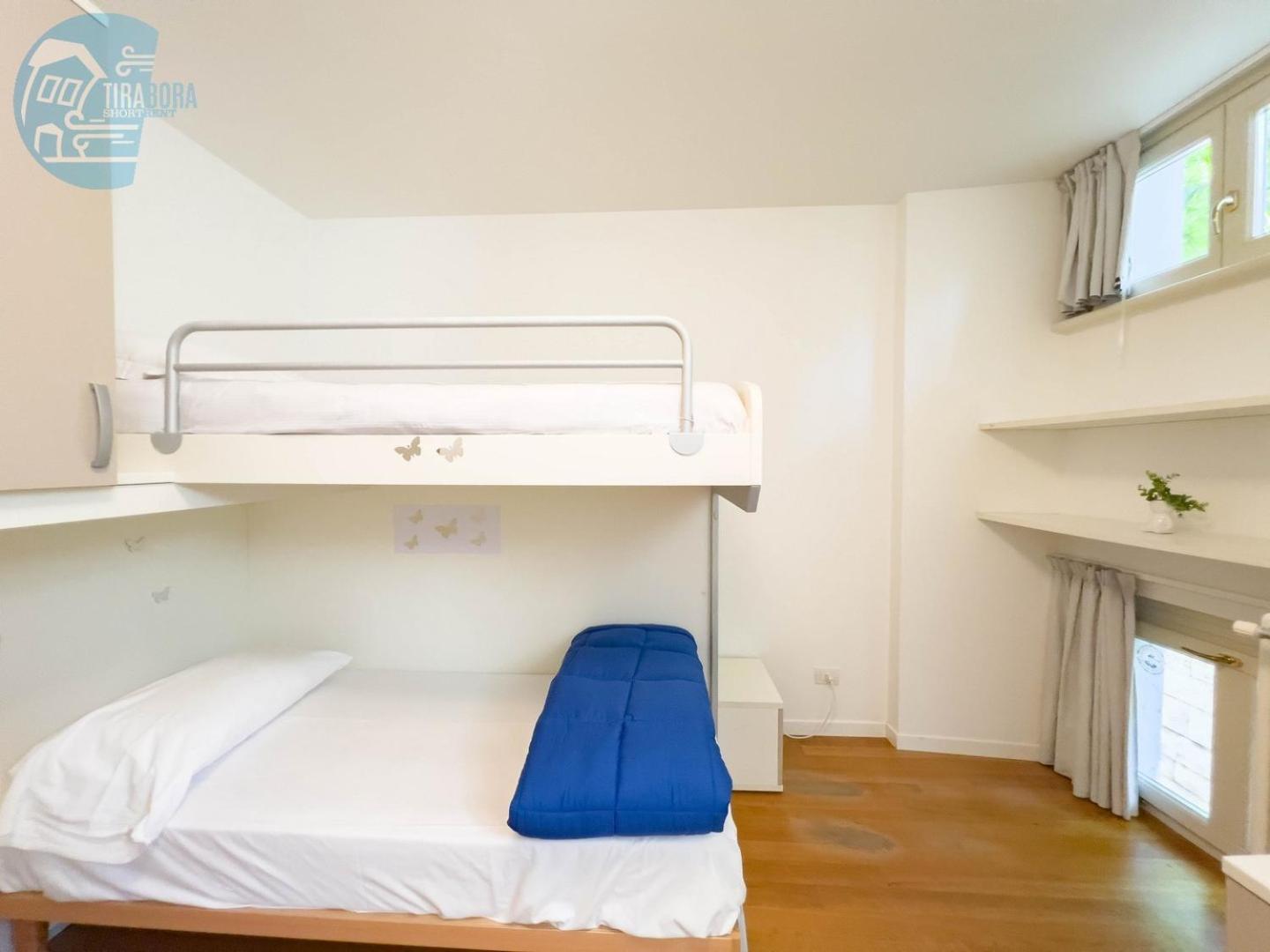 Apartamento Cattedrale 5 Tirabora Short Rent Trieste Exterior foto