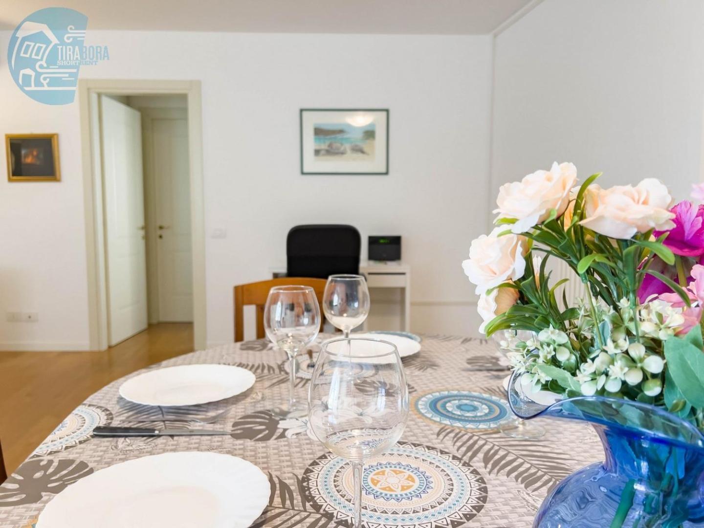 Apartamento Cattedrale 5 Tirabora Short Rent Trieste Exterior foto