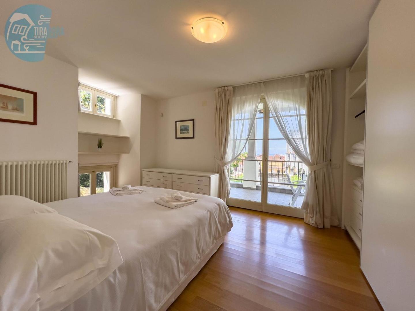Apartamento Cattedrale 5 Tirabora Short Rent Trieste Exterior foto
