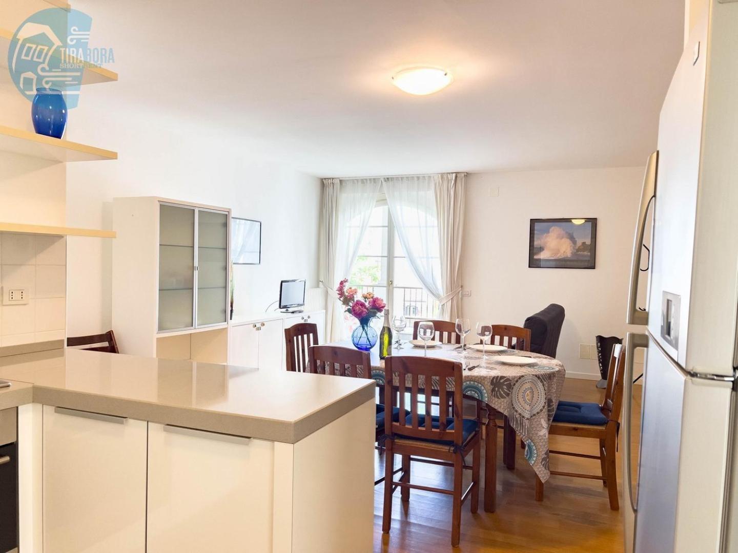 Apartamento Cattedrale 5 Tirabora Short Rent Trieste Exterior foto
