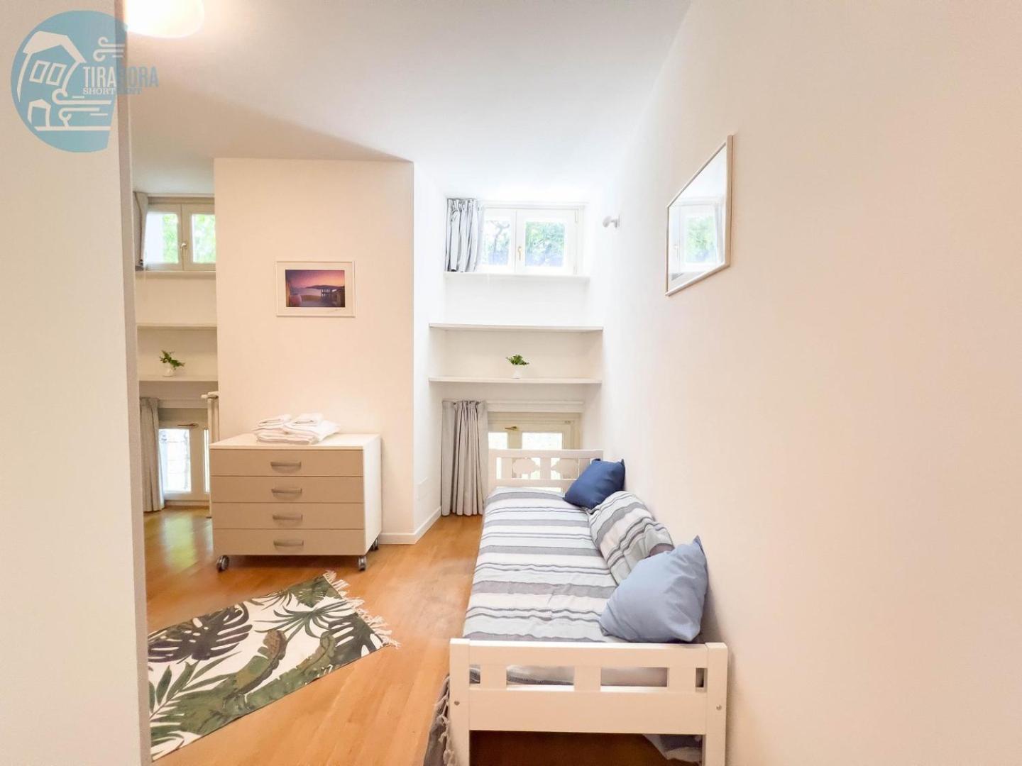 Apartamento Cattedrale 5 Tirabora Short Rent Trieste Exterior foto